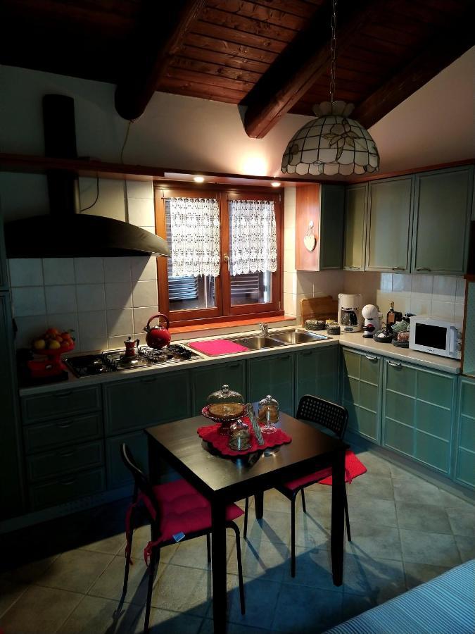 Cascina Roella ξενώνας Monforte dʼAlba Εξωτερικό φωτογραφία