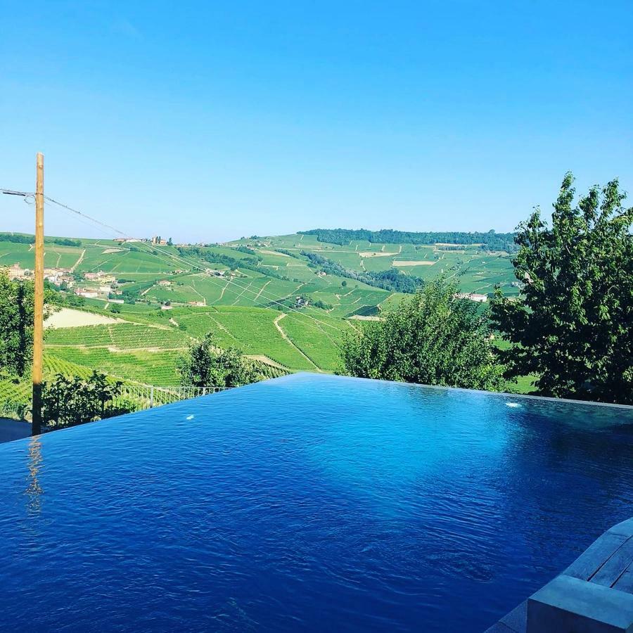 Cascina Roella ξενώνας Monforte dʼAlba Εξωτερικό φωτογραφία